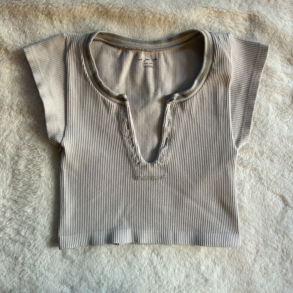 Urban Outfitters Ribbed Crop Top
